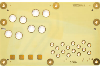Dickkupfer Leiterplatte in 105µm Technologie für Sensortechnik mit eng tolerierten gefrästen Einpressbohrungen (Toleranz +/-0,05mm)